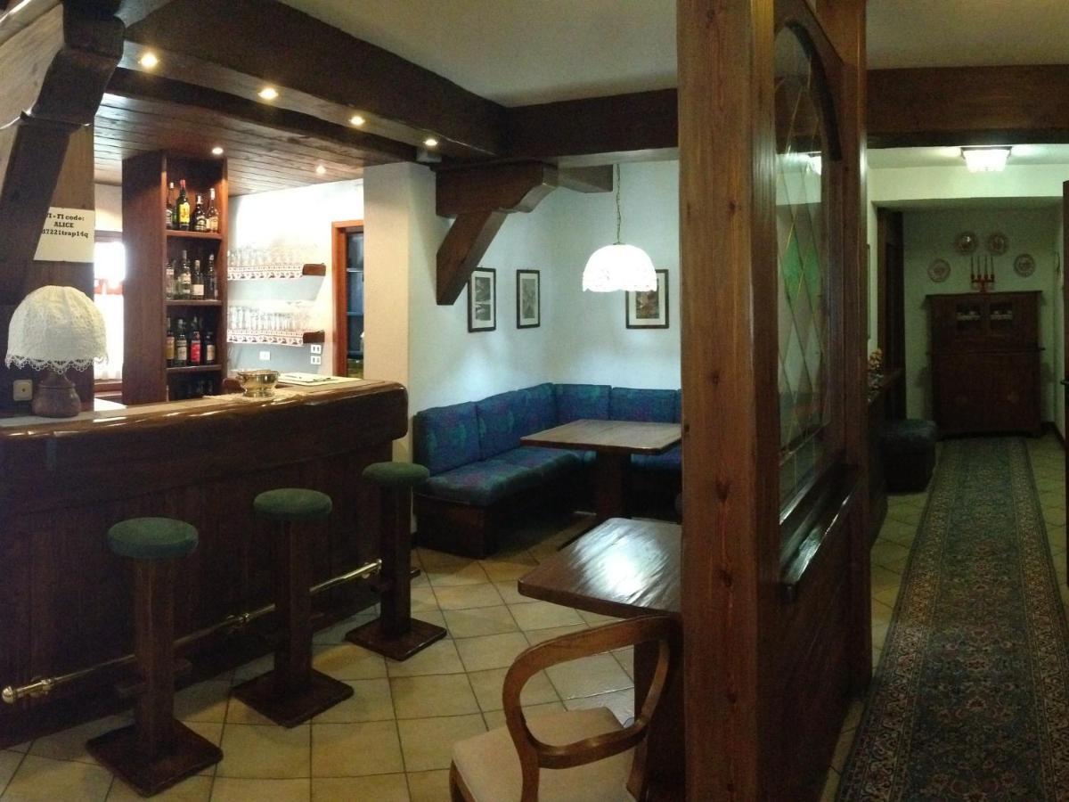 Hotel Triolet Courmayeur Exterior foto